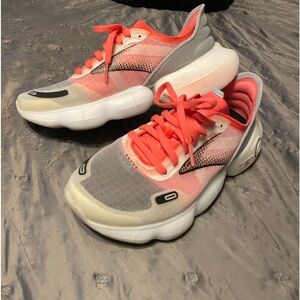 Brooks Aurora Running Shoes Size 7 women's